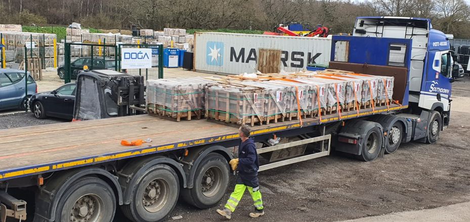 DOGA Stone container loading and crated stone
