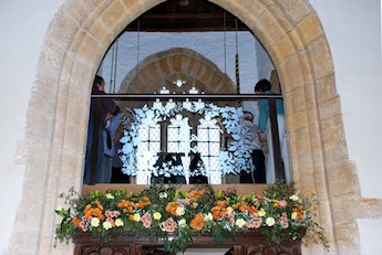 glass engraved church panel by Sue Burne